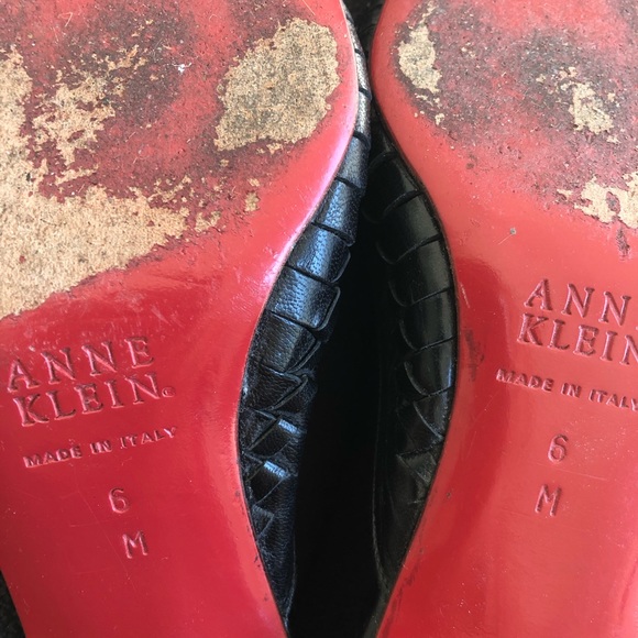 Anne Klein Black Mule with pointed toe - Picture 4 of 4